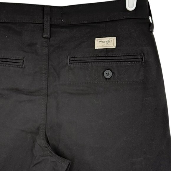 Wrangler Men's Five Star Premium Stretch Regular Fit Black Shorts Size 29x7 NWT - Picture 3 of 11